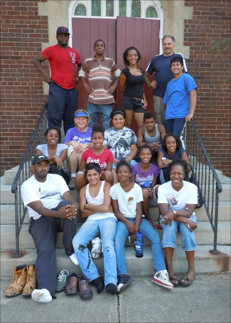 620580_405241406206233_1112537033_o